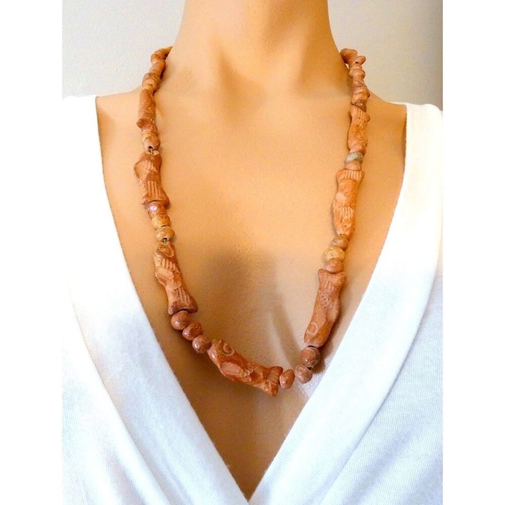 VTG Fish Carved Soap Stone Fetish Necklace 27" Handmade